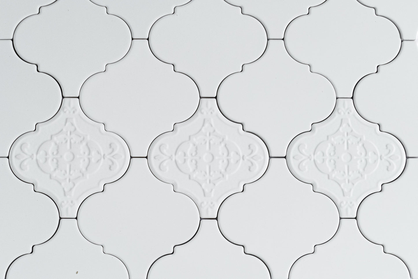 Arabesca White