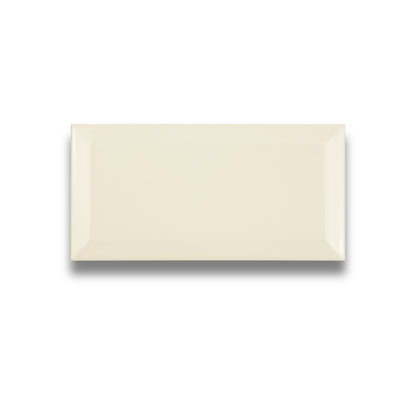 Bevelled Crema Joy Gloss