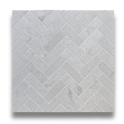 Antiqued Herringbone Travertine Gris 50x150mm