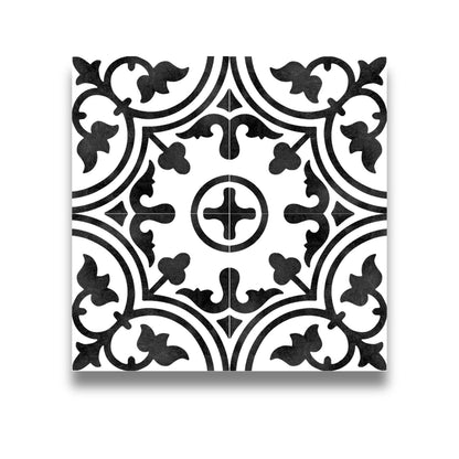 Frame15 Clover B&W 147x147mm