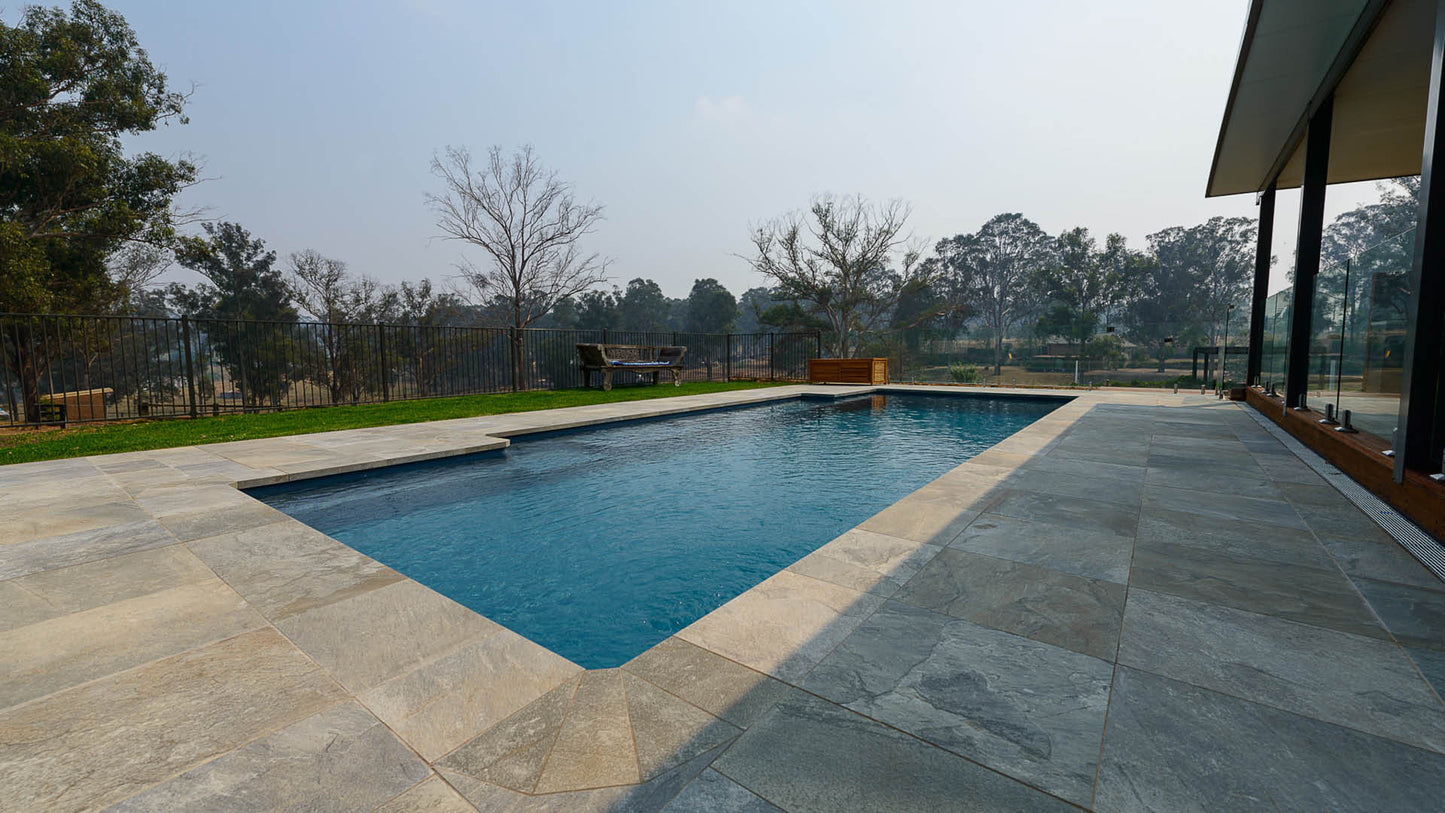 Grey Gum Quartzite External 600x600x10mm