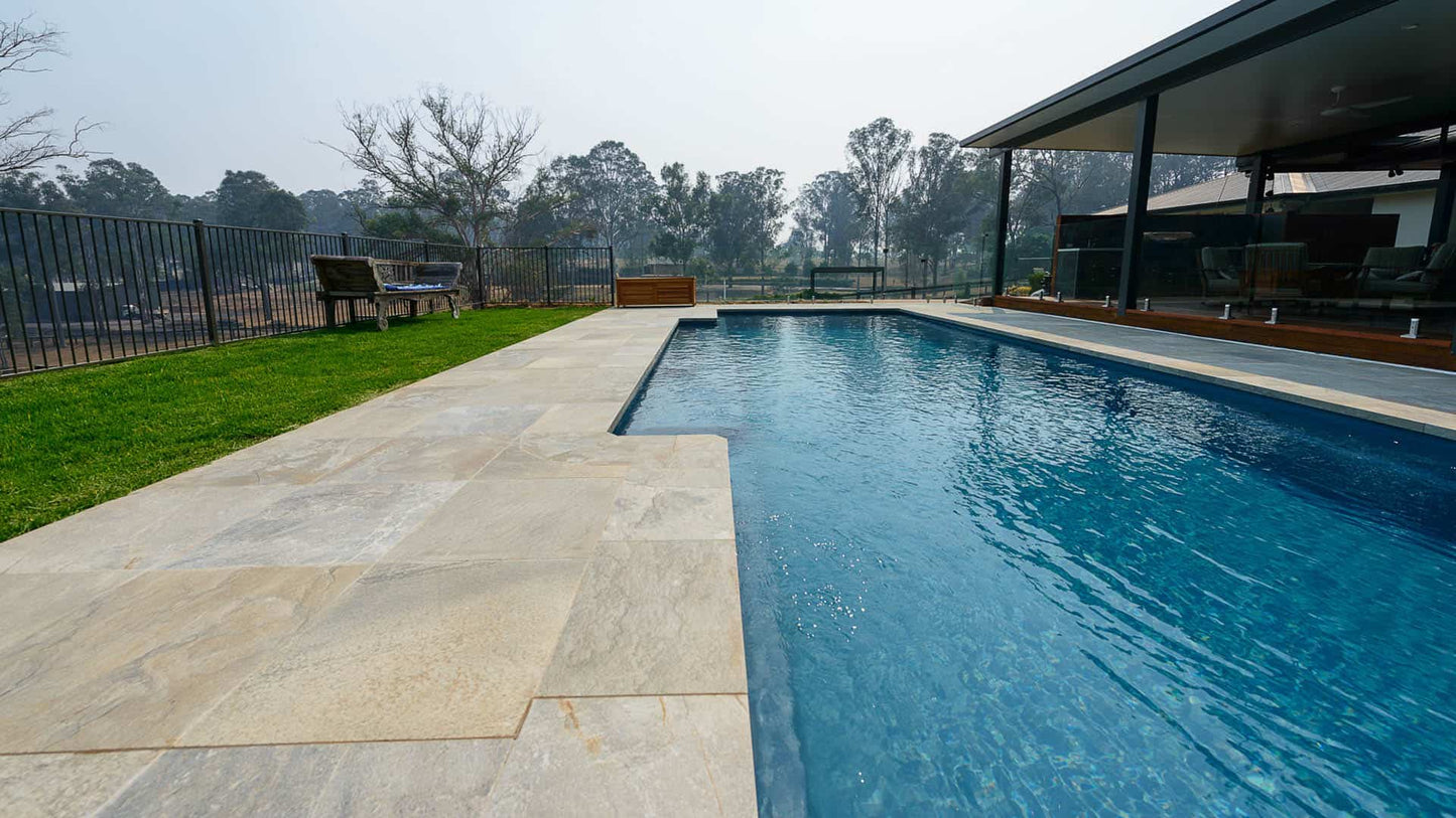Grey Gum Quartzite External 600x600x10mm