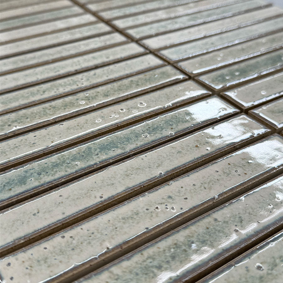 Hikari Pistachio Gloss