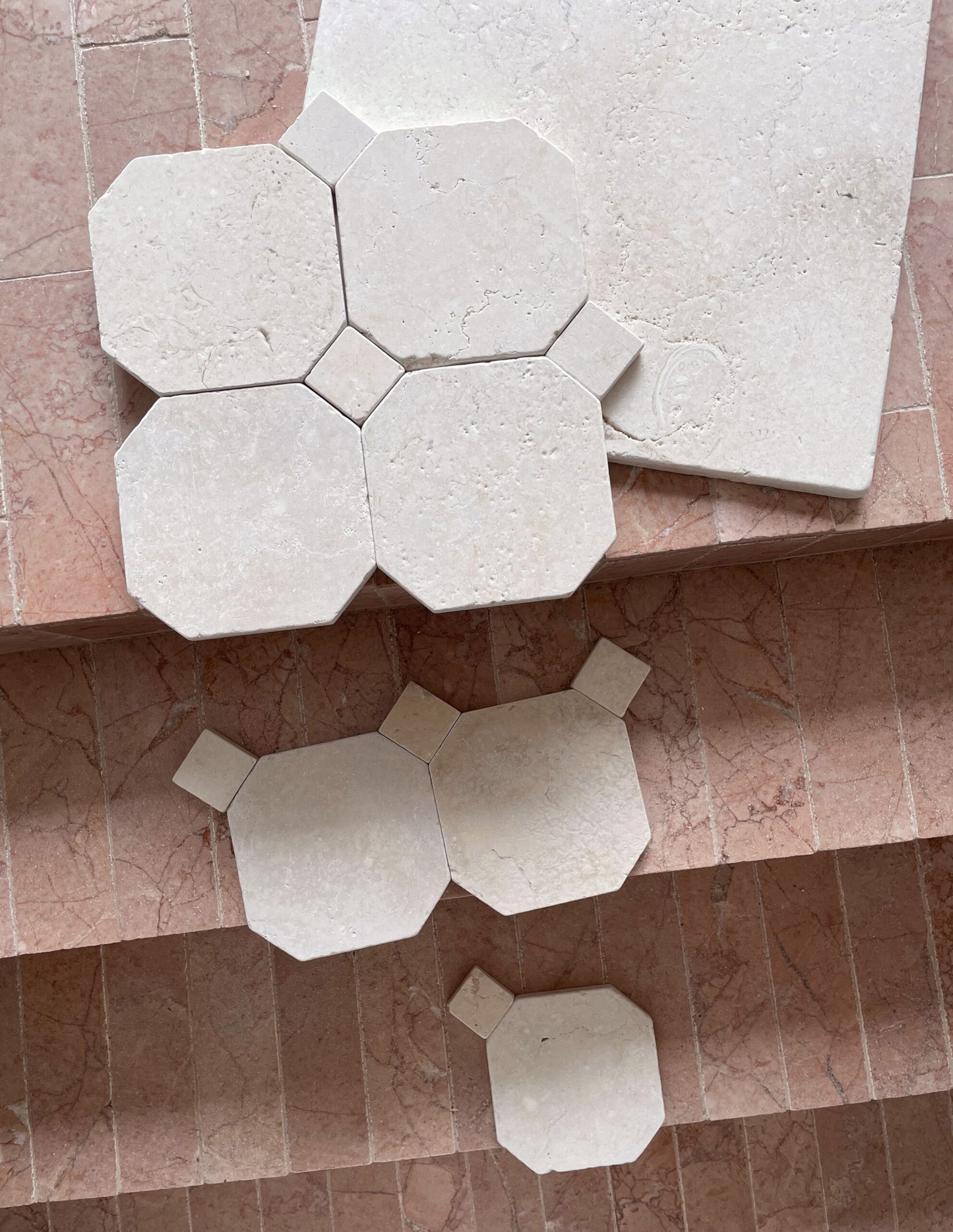 Octagon w/Dot Ariana Cream 305x305mm