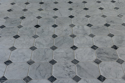 Octagonal Dot Nero Marquina Tumbled 45x45mm