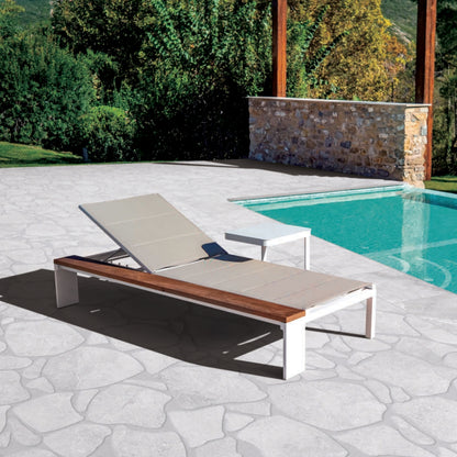 Benz Moon Pencil Edge External 400x600mm