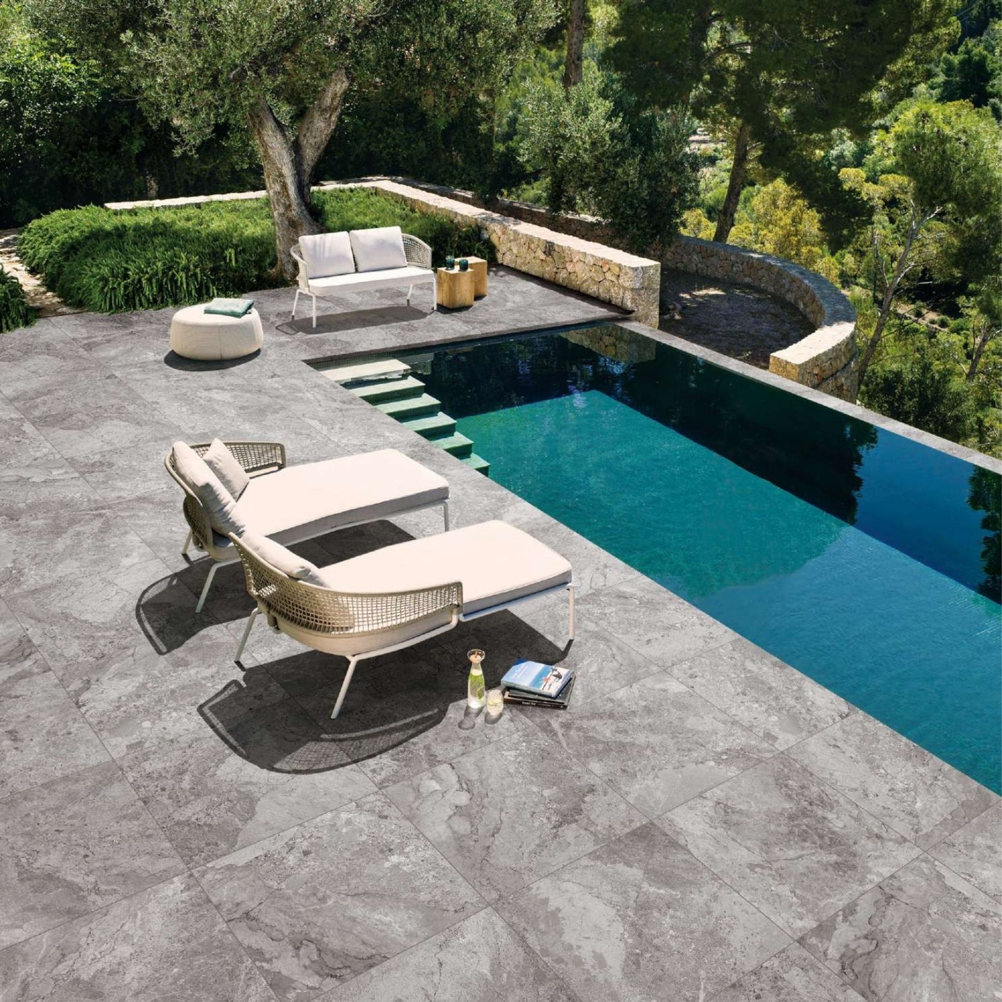 Vivid Grey External Paver  600x600mm
